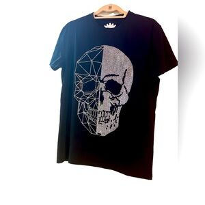 BLACK RHINESTONE SKULL T-SHIRT - NWT